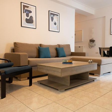 Spacious Apartment Close To The Sea And The City Center أثينا المظهر الخارجي الصورة